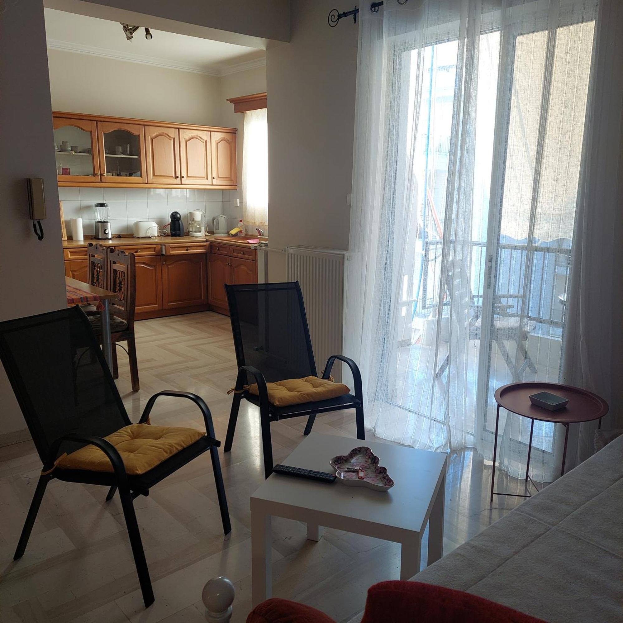 Family Apartment Pátra Kültér fotó