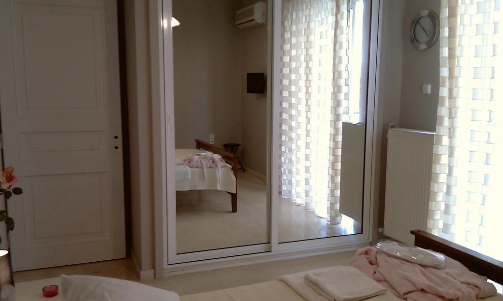 Family Apartment Pátra Kültér fotó